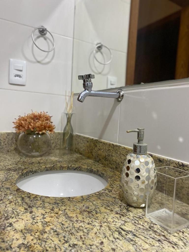 Apto Luxo Completo 3 Quartos Em Guriri 300 Mts Da Praia Wi-Fi Gratis Sao Mateus Exterior photo